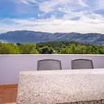 Pansion Lavanda بيت ضيافة 4*